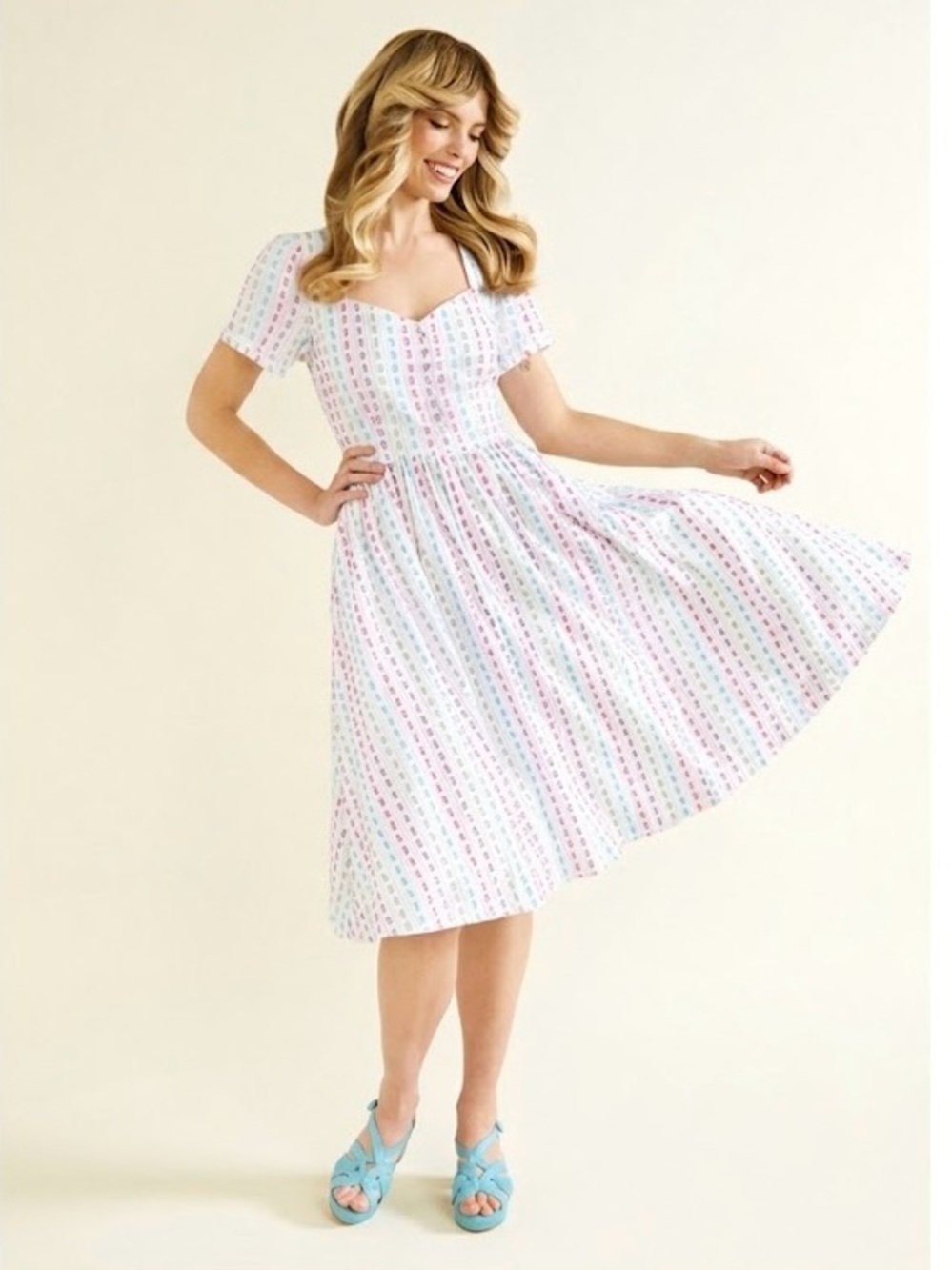 ModCloth Fabulous Fit and Flare shirt dress sweetheart neckline NWT size 10